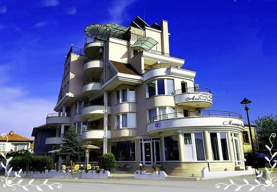 Хотел Андре Hotel Csernomorec Kültér fotó