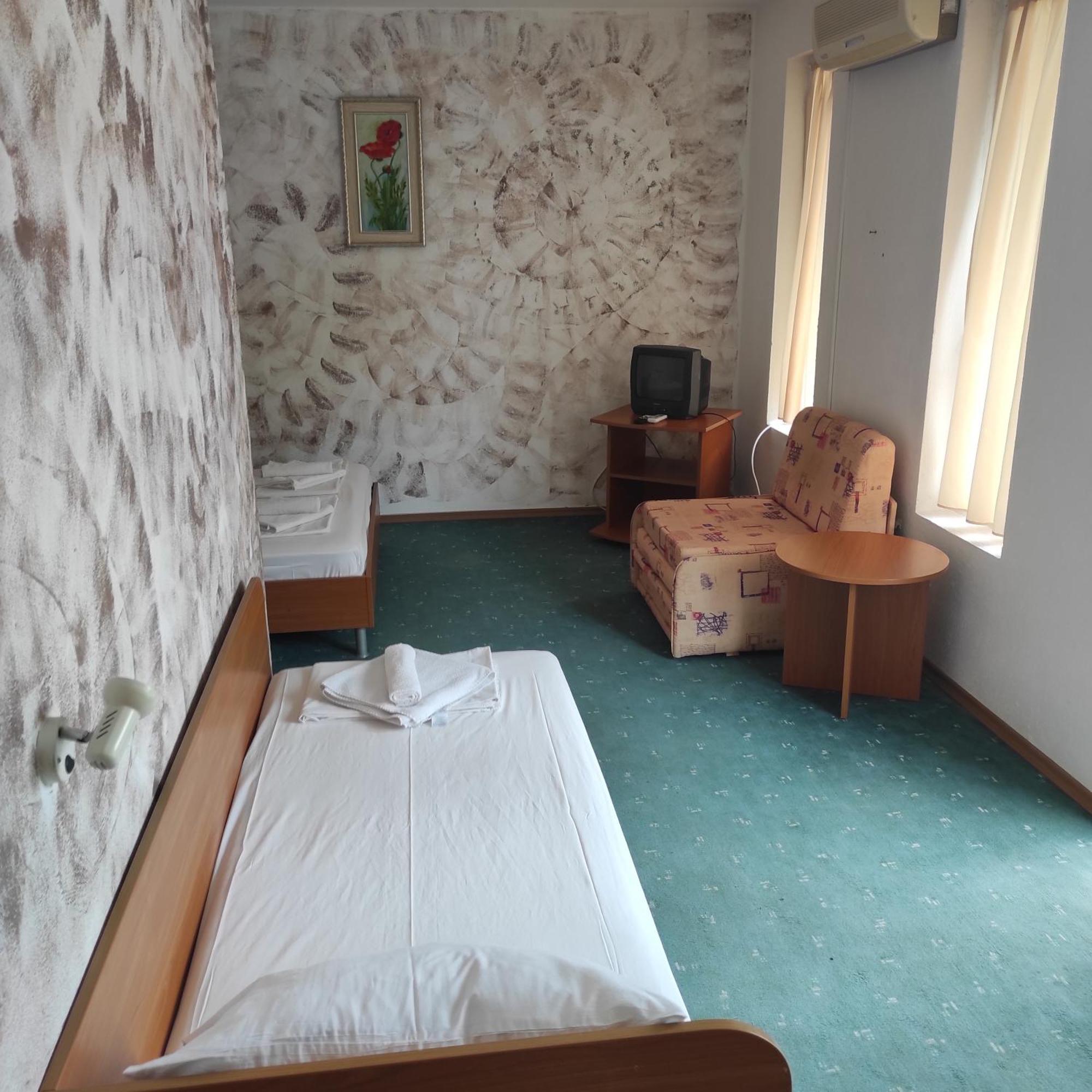 Хотел Андре Hotel Csernomorec Szoba fotó