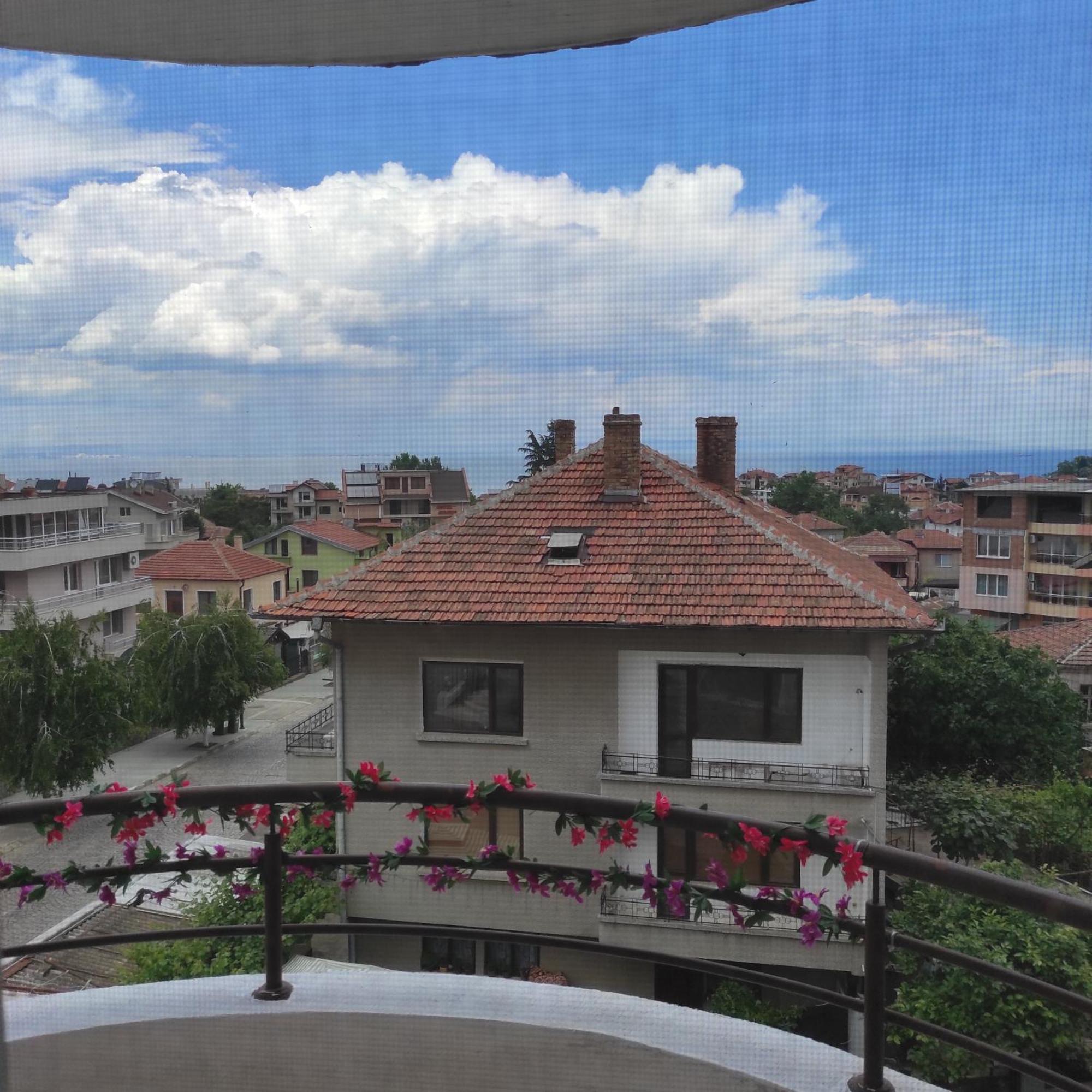 Хотел Андре Hotel Csernomorec Kültér fotó